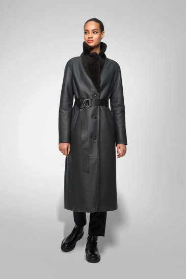 Women's Shearling Leather Coat In Black With Belted Waist