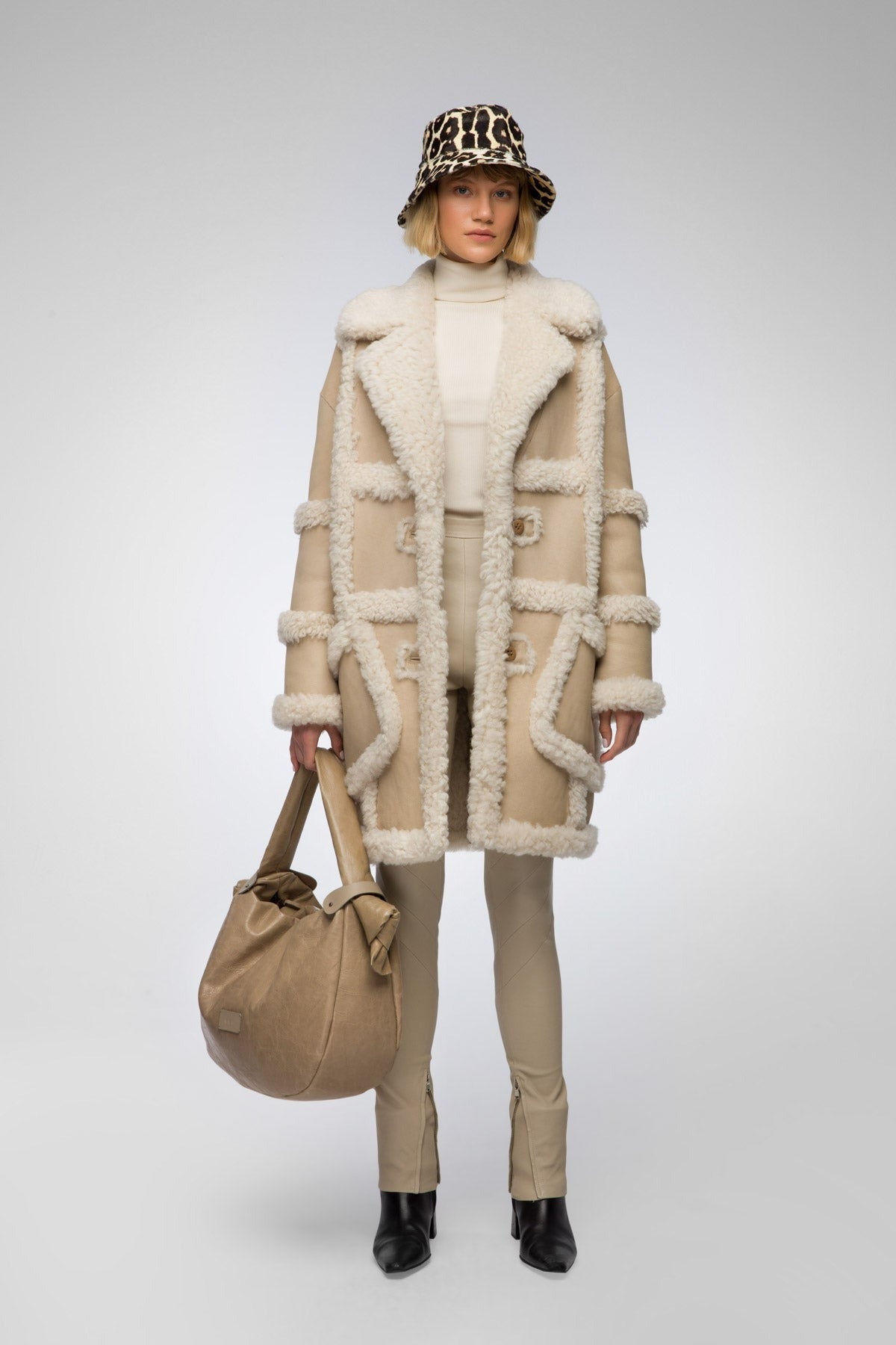 Women's Shearling B7 Bomber Leather Coat In Beige