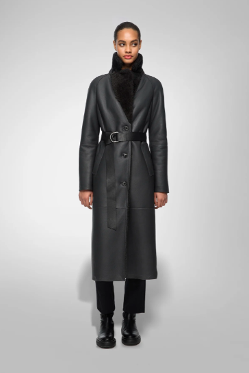 Women's Shearling Leather Coat In Black With Belted Waist